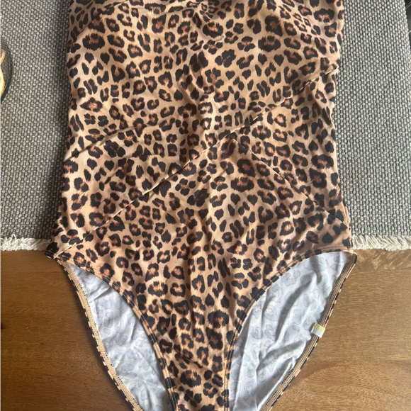 Summersalt Marina One Piece Swimsuit 10LT (long torso) - Picture 4 of 5